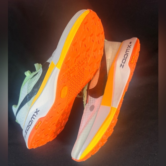 Nike Ultrafly Trail Beige Green Orange Women Size 7 - Picture 4 of 5